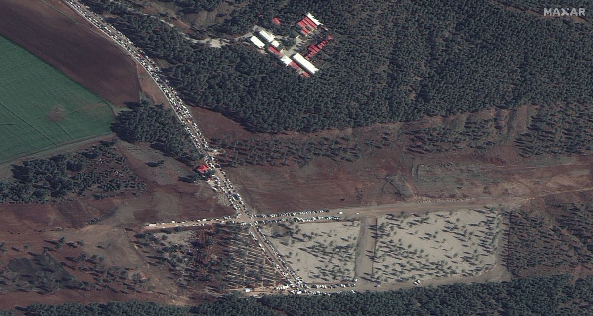 Satellitenbilder zeigen Massengräber in der Türkei | The Aktuelle News